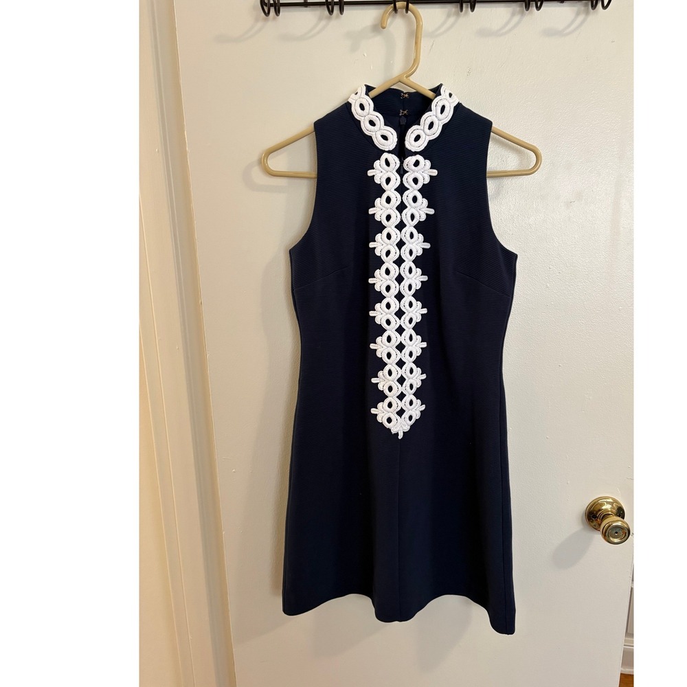 Lilly Pulitzer Callista Shift Dress Navy Blue Soutache Embroidery Knit XS - Picture 2 of 9